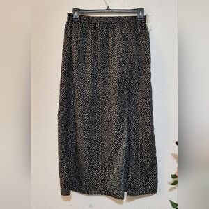 Boohoo, maxi skirt polka-dots, with side split, size XL